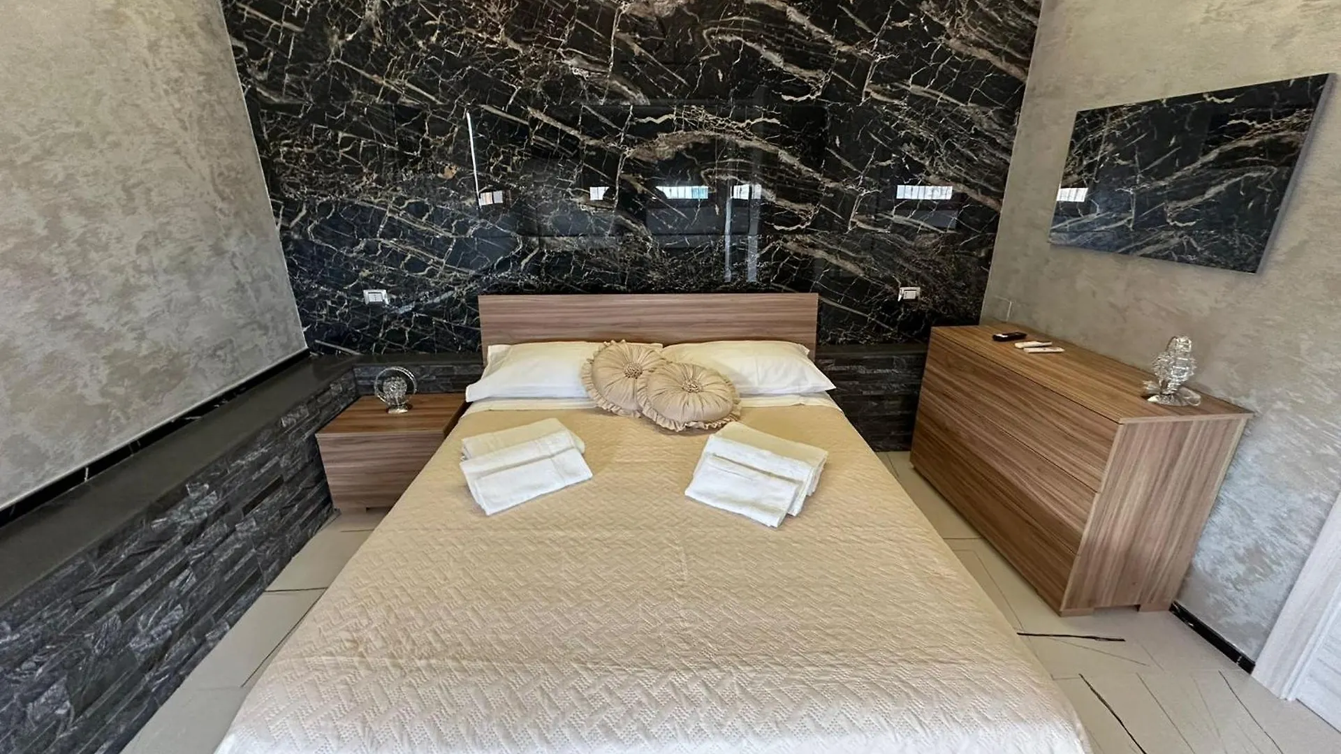 Testa House Catania